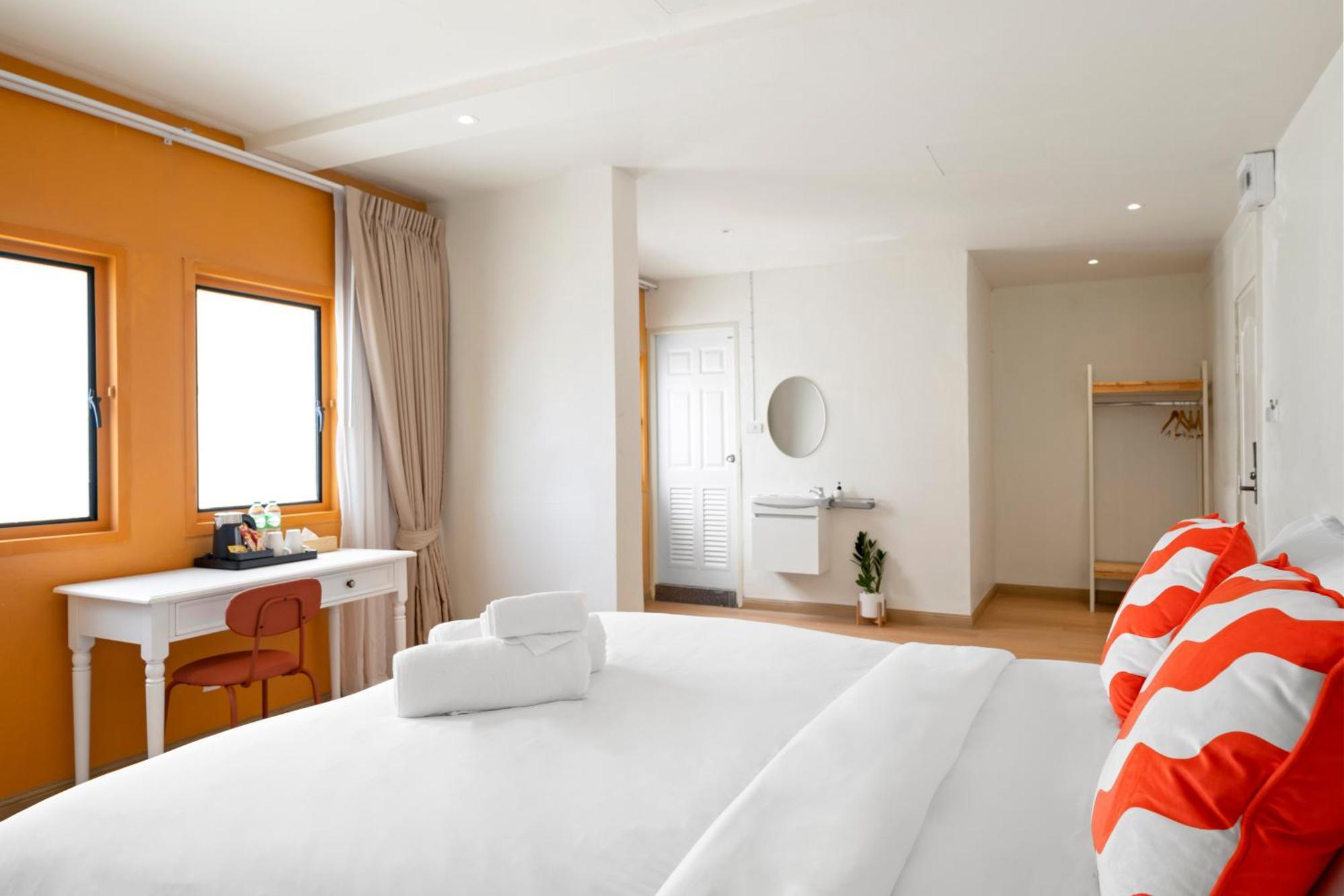 Horange Phuket Town Hotel Bagian luar foto