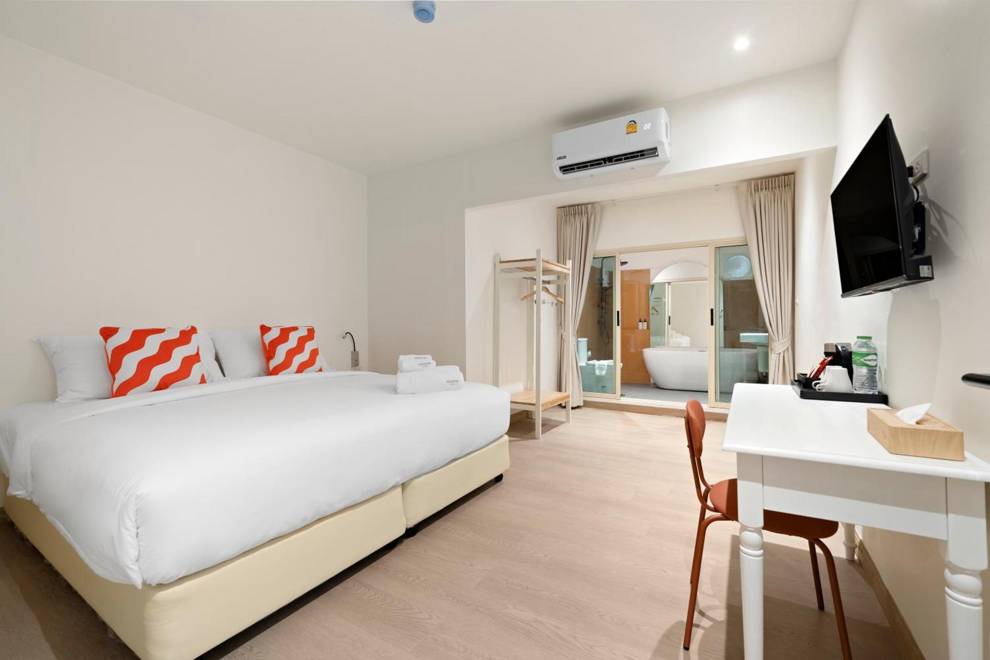 Horange Phuket Town Hotel Bagian luar foto